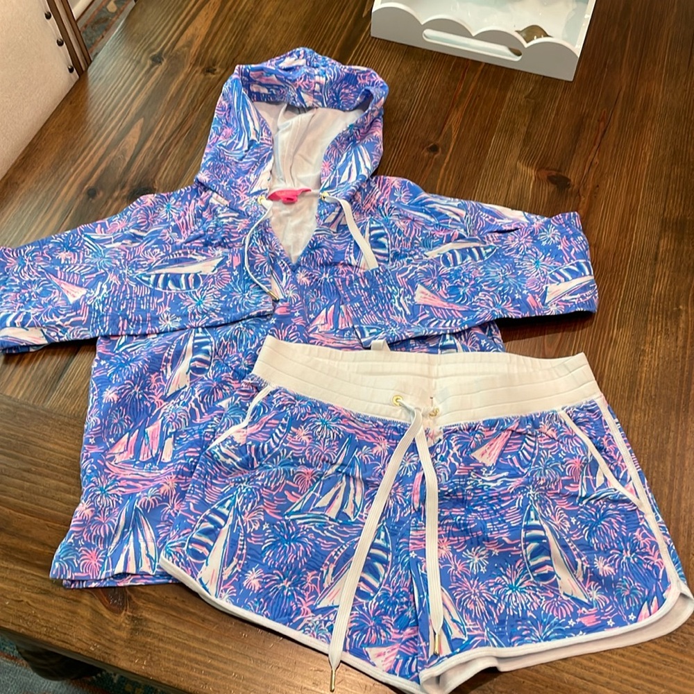 Lilly Pulitzer lounge set
